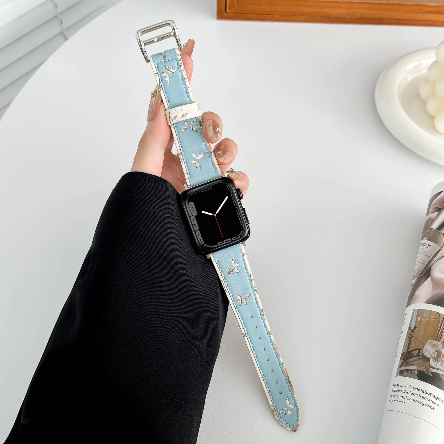 Butterfly Style Leather Strap for Apple Watch Band iWatch Series Ultra/11/10/9/8/7/6/5/4/3/SE